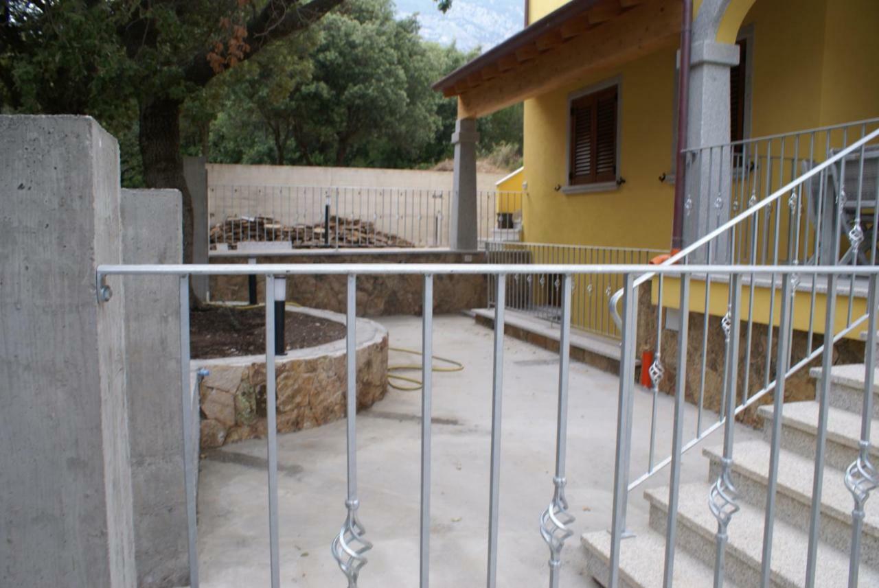 Casa Mariolu 2 Leilighet Cala Gonone Eksteriør bilde